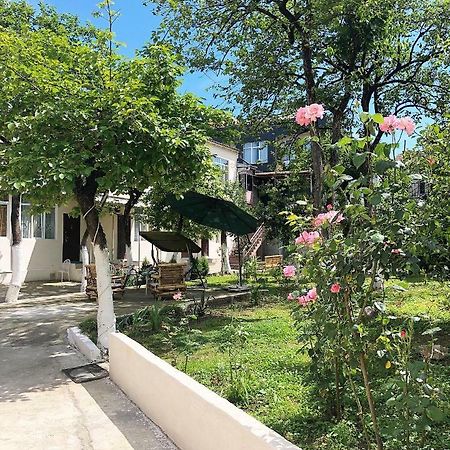 Batumi Summer Hotel Екстериор снимка