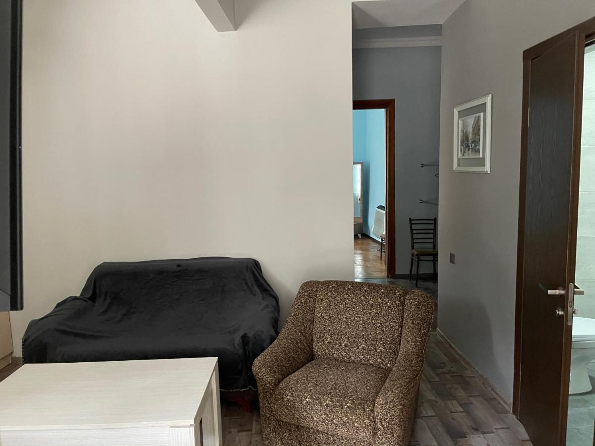 Batumi Summer Hotel Екстериор снимка